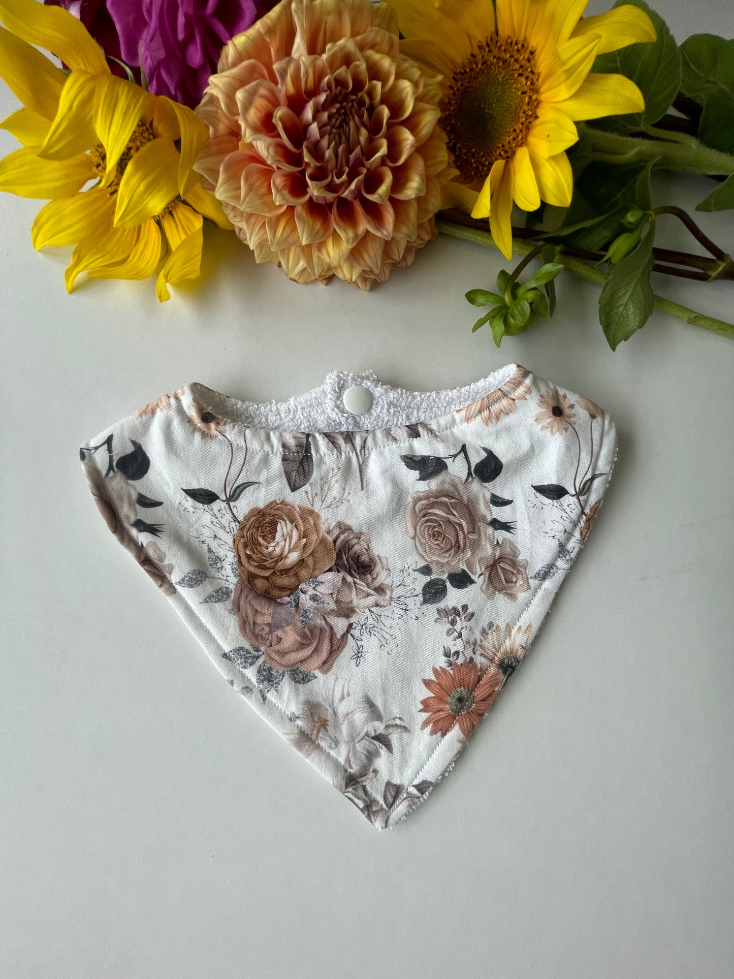 Bandana Bibs- Vintage Floral